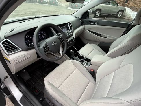 Used 2017 Hyundai Tucson SE image 15