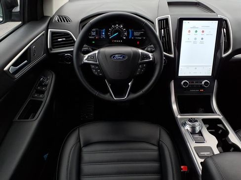 Certified 2022 Ford Edge SEL image 12