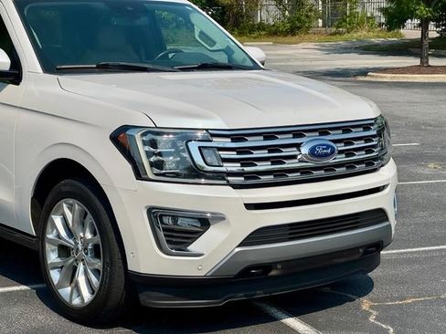 Used 2019 Ford Expedition Max Limited w/ Equipment Group 302A AWD/4WD image 14