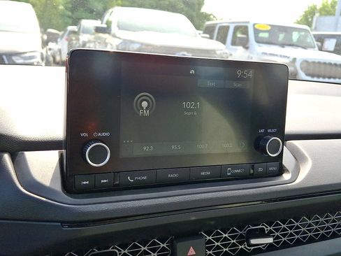 Used 2024 Honda Accord EX image 17