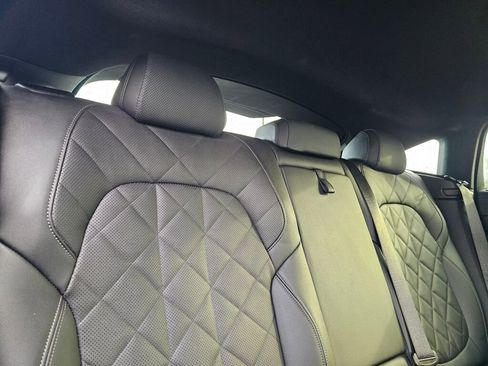 Used 2023 BMW X6 xDrive40i w/ M Sport Package image 13