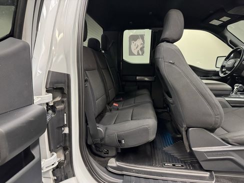 Used 2022 Ford F150 XLT w/ Equipment Group 302A High image 12