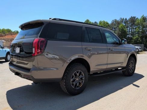 New 2026 Ford Expedition Tremor AWD/4WD image 4