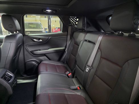 Used 2021 Chevrolet Blazer RS w/ Enhanced Convenience Package FWD image 14