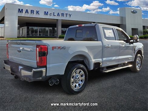 New 2026 Ford F250 Lariat w/ Chrome Package image 3