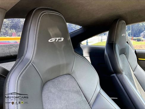 Used 2022 Porsche 911 GT3 RWD image 28