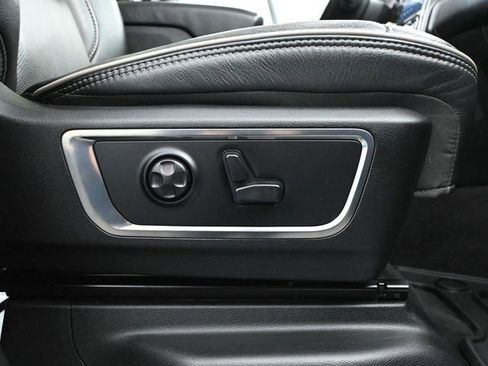 Used 2020 RAM 1500 Limited w/ Bed Utility Group image 49