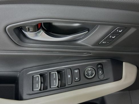 New 2025 Honda Accord EX-L image 19