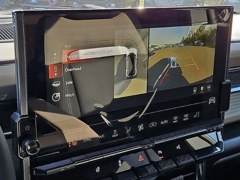 New 2026 GMC Hummer EV SUV image 15