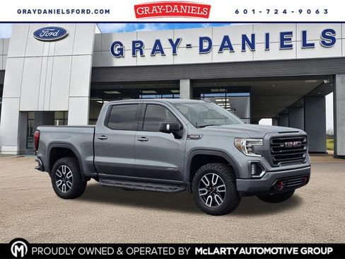 Used 2021 GMC Sierra 1500 AT4 AWD/4WD image 1