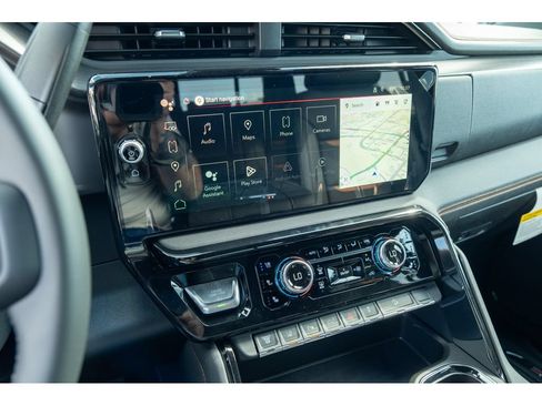 New 2026 GMC Sierra 2500 AT4 w/ AT4 Premium Plus Package AWD/4WD image 24