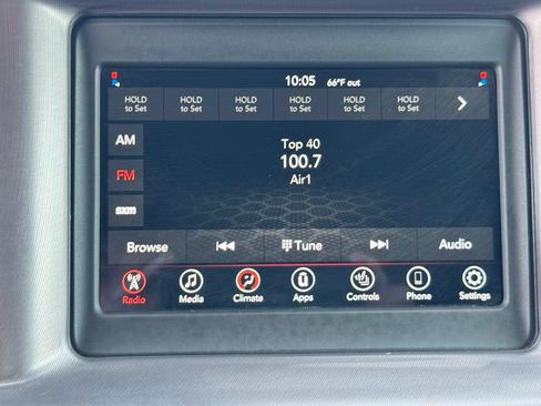 Used 2022 Dodge Charger SXT w/ Leather Interior Group RWD image 29