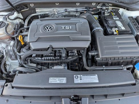 Used 2017 Volkswagen Golf Alltrack SE image 31