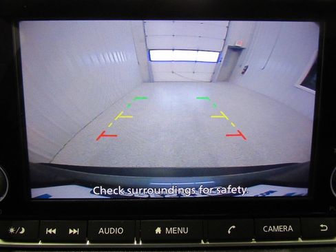 Used 2023 Nissan Rogue S AWD/4WD image 37
