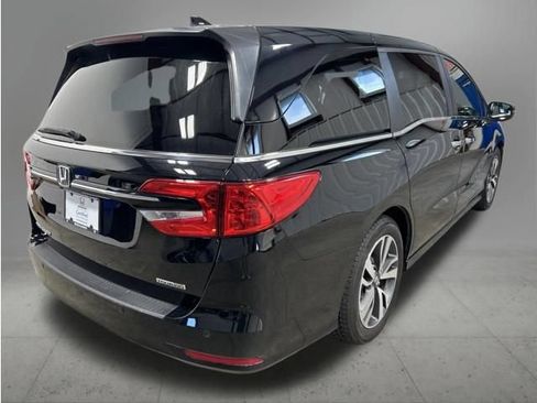 Certified 2023 Honda Odyssey Touring image 6