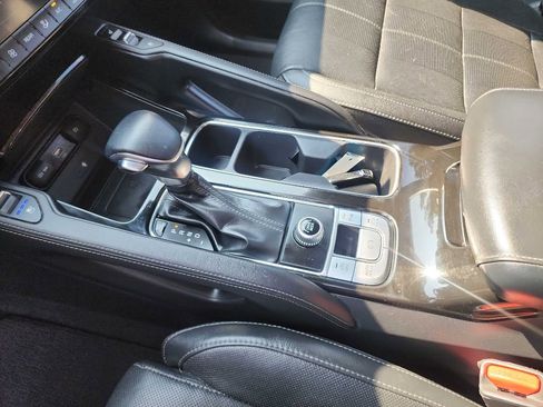 Used 2020 Kia Telluride SX w/ Towing Package image 28