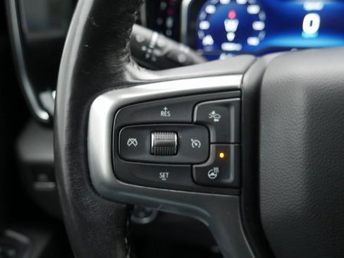 Used 2022 Chevrolet Silverado 1500 LT w/ Z71 Off-Road Package image 13