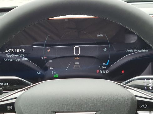 New 2025 Cadillac Lyriq Luxury image 29