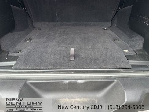 Used 2021 Jeep Wrangler Unlimited Sport AWD/4WD image 8