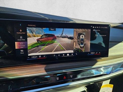 New 2025 BMW 760i xDrive w/ Executive Package image 12