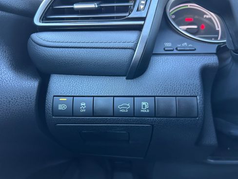 Used 2023 Toyota Camry LE image 22