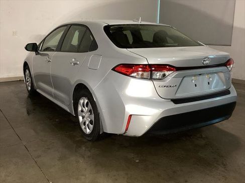 Certified 2025 Toyota Corolla LE image 8