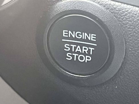 Used 2024 Ford Escape Active AWD/4WD image 36