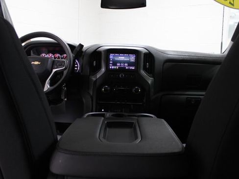 Used 2022 Chevrolet Silverado 2500 Custom w/ Custom Value Package image 27