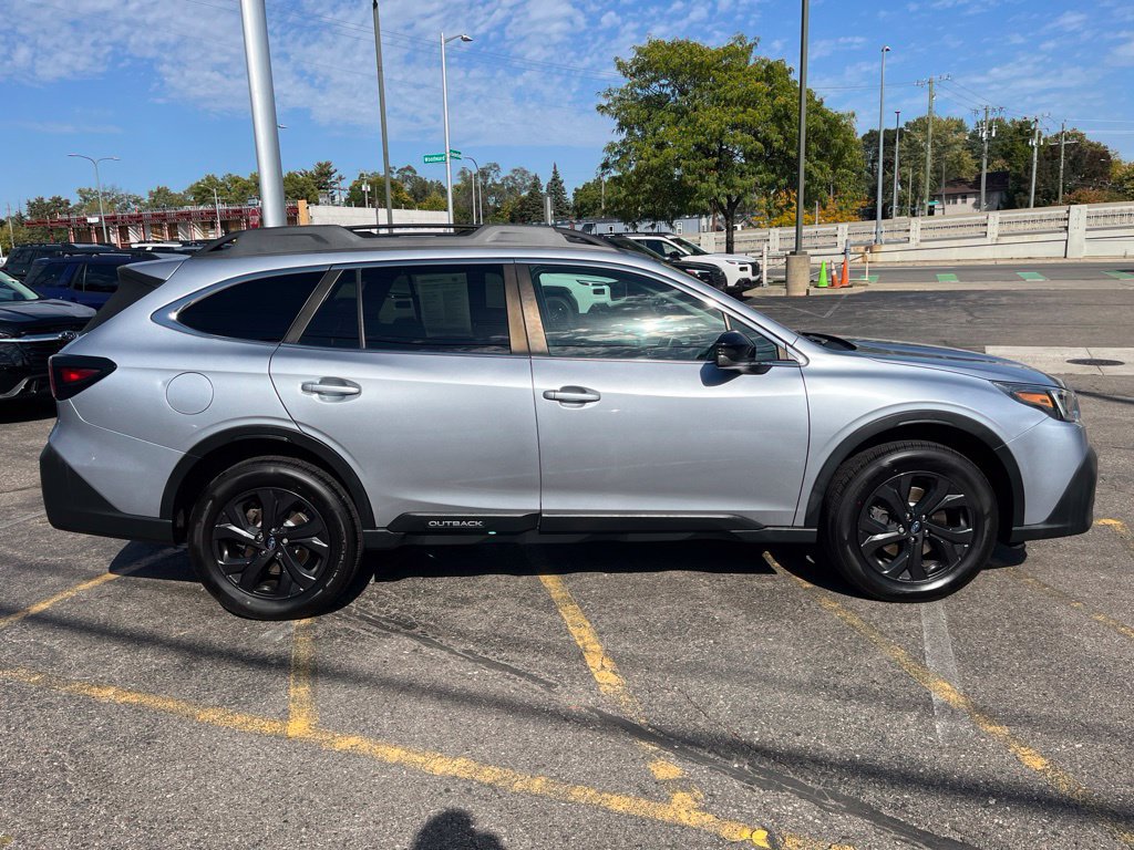 Certified 2022 Subaru Outback Onyx Edition XT AWD/4WD image 2