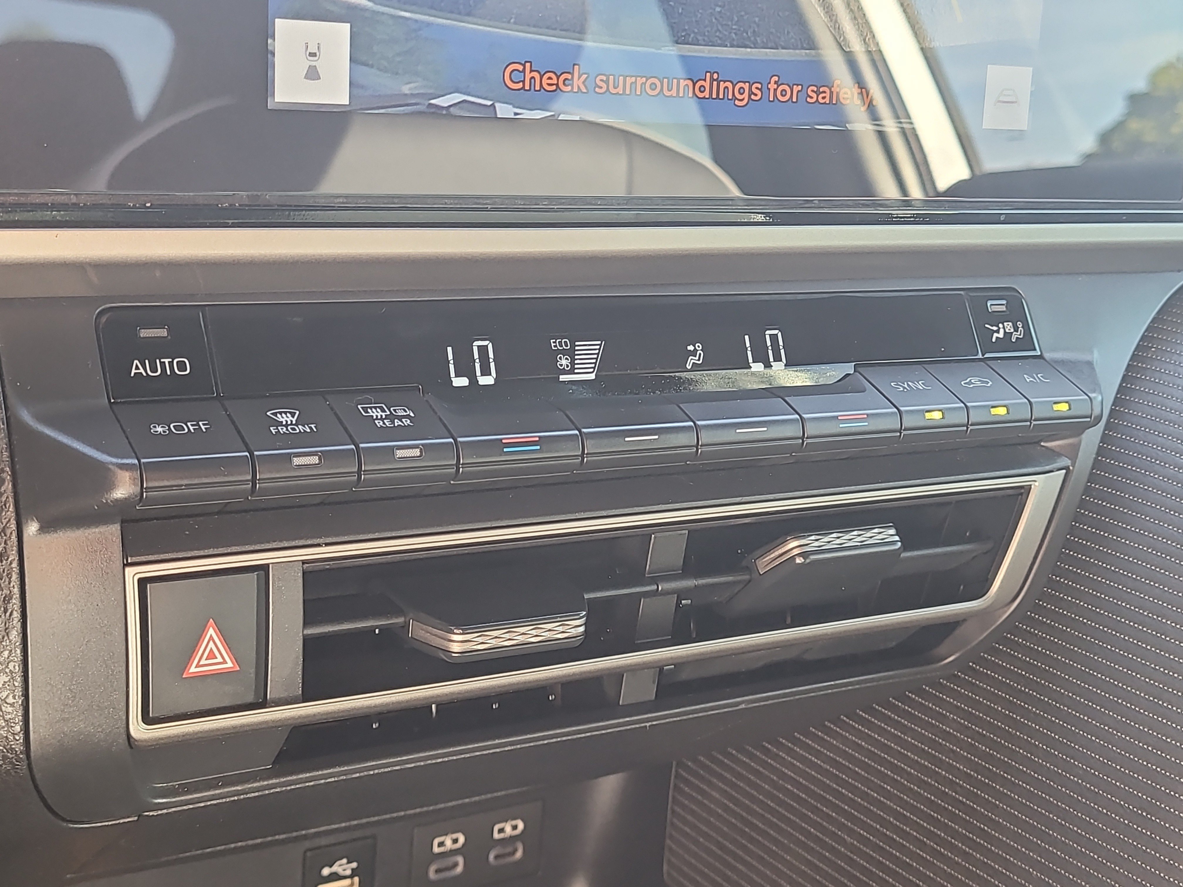 Used 2025 Toyota Camry SE w/ Multimedia Upgrade Package FWD image 24