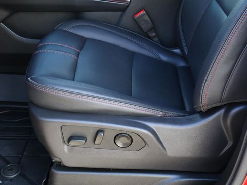 Used 2025 Chevrolet Tahoe RST w/ Comfort Package image 16