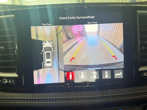 New 2026 Chrysler Pacifica Select image 26