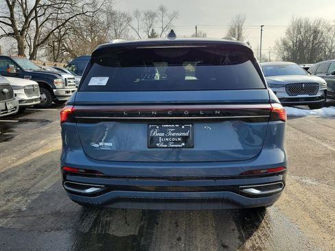 New 2026 Lincoln Nautilus Reserve image 5