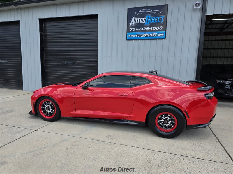 Used 2017 Chevrolet Camaro ZL1 RWD image 10