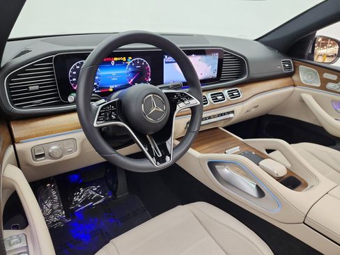 Certified 2025 Mercedes-Benz GLE 450 4MATIC Coupe image 13