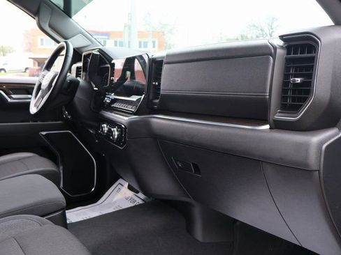 Certified 2022 GMC Sierra 1500 Elevation AWD/4WD image 9