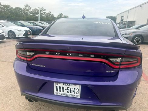 Used 2019 Dodge Charger GT RWD image 6