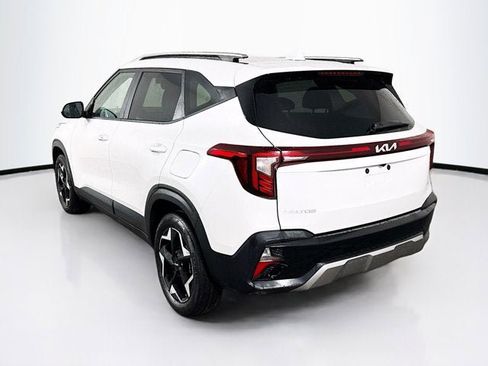 Certified 2025 Kia Seltos S image 7