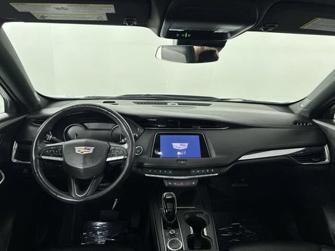 Certified 2023 Cadillac XT4 Luxury w/ Cold Weather Package FWD image 21