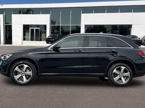 Used 2022 Mercedes-Benz GLC 300 image 6