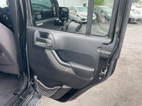 Used 2014 Jeep Wrangler Unlimited Sport w/ Quick Order Package 23S image 29