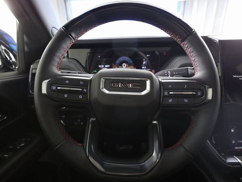 Used 2025 GMC Yukon XL AT4 Ultimate image 25