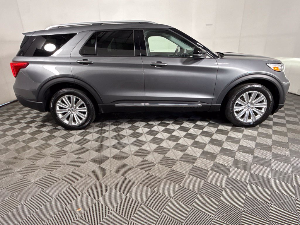 Used 2023 Ford Explorer Limited w/ Limited Technology Package AWD/4WD image 13