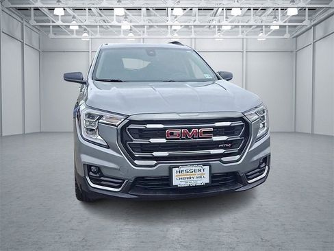 Certified 2023 GMC Terrain AT4 image 6