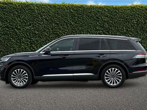 Used 2024 Lincoln Aviator Reserve RWD image 7