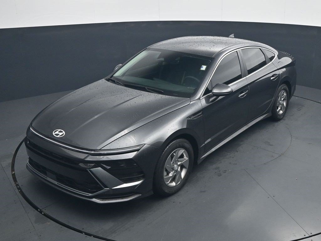 Used 2025 Hyundai Sonata SE FWD image 22