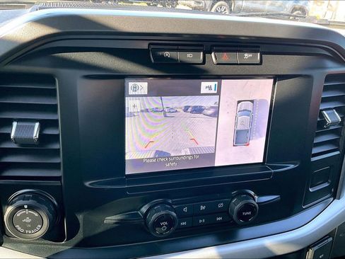 Used 2023 Ford F150 XLT w/ Trailer Tow Package image 18