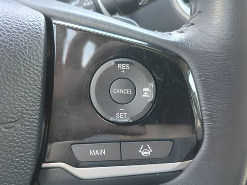 Used 2021 Honda Pilot Touring image 7