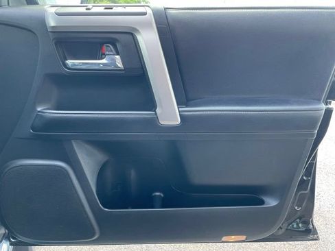 Used 2019 Toyota 4Runner Limited AWD/4WD image 29