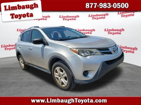 Used 2014 Toyota RAV4 LE FWD image 1